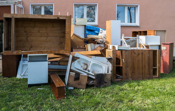 Best Yard Cleanup Services  in North Patchogue, NY